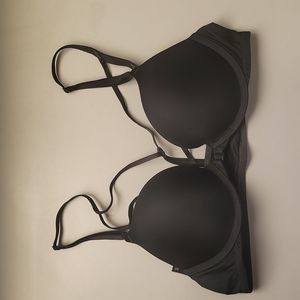 Victoria's Secret Front Closure Pushup